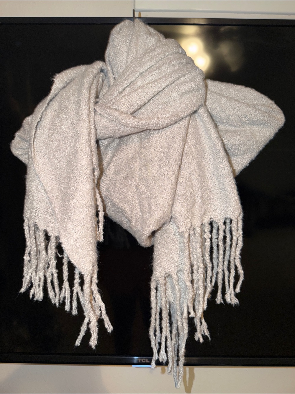 New Light grey knitted shawl scarf with a distinctive fringe detail at the hem. - Picture 3 of 3